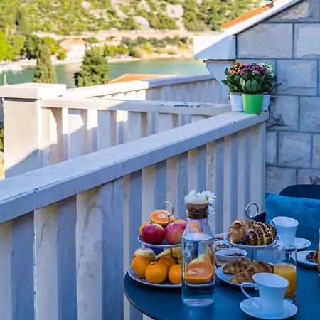 Vodnica アパート *